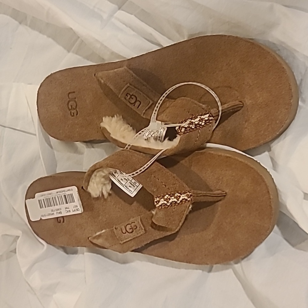 New ugg sandals